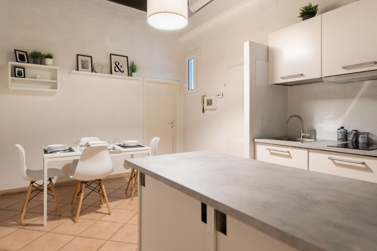 2 Rooms next to a market&Piazza Santa Croce Firenze Esterno foto