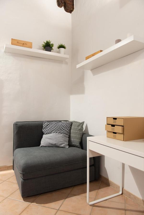 2 Rooms next to a market&Piazza Santa Croce Firenze Esterno foto