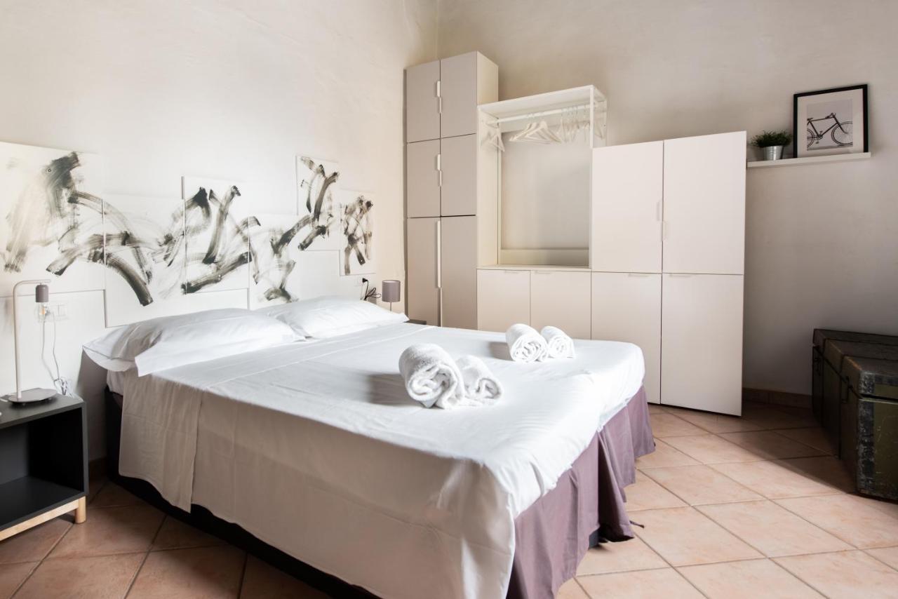 2 Rooms next to a market&Piazza Santa Croce Firenze Esterno foto