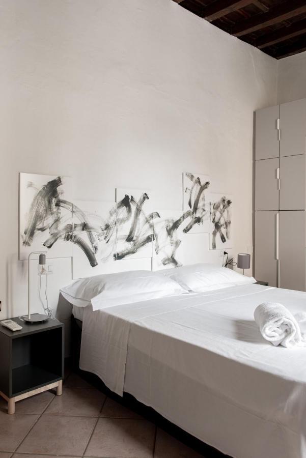 2 Rooms next to a market&Piazza Santa Croce Firenze Esterno foto